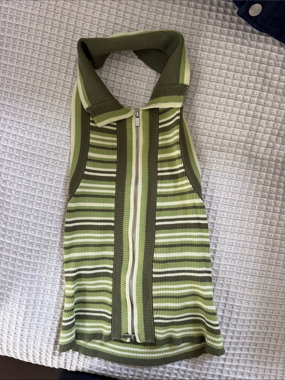 Green Stripe Zip-Front top